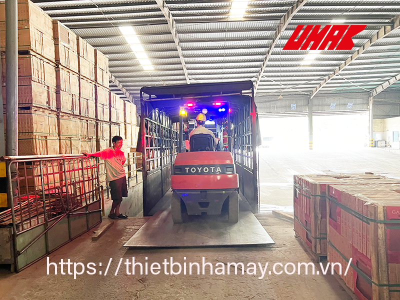 Những câu hỏi thường gặp về dịch vụ cho thuê xe nâng hàng theo giờ?